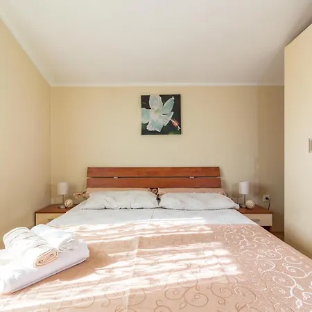 Apartments David By The Sea Fazana Exterior photo