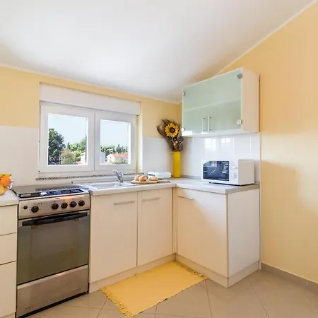 Apartments David By The Sea Fazana Exterior photo