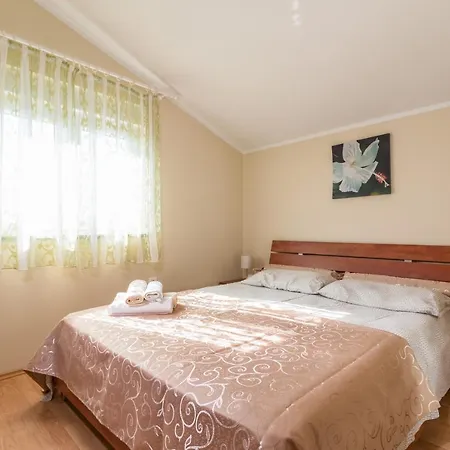 Apartments David By The Sea Fazana Exterior photo
